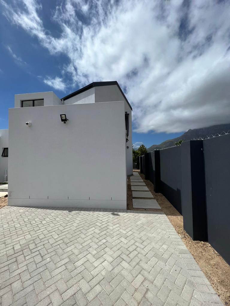 To Let 1 Bedroom Property for Rent in Jamestown Western Cape